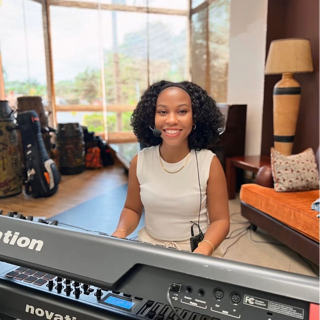 Shantel at the keyboard